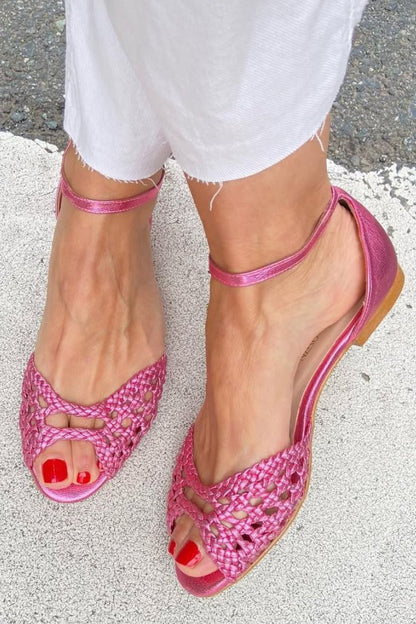Isadora | Woven Golden Sandals