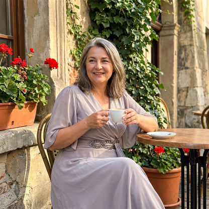 Evelyn | Airy Chiffon Maxi Dress — Elegant for Every Figure